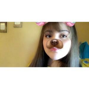 Meet your Posher, Mia